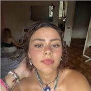 Hi! Se cerchi una tutor simpatica, che sappia insegnare l’inglese ai bambini e ragazzi fino alle superiori, online. Eccomi :)